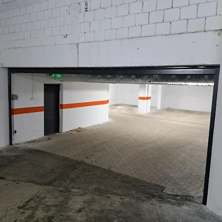 House * زلاتيبور